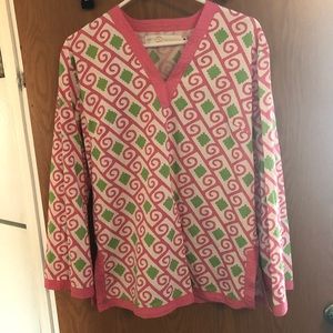 Shirt. Size Medium.💵